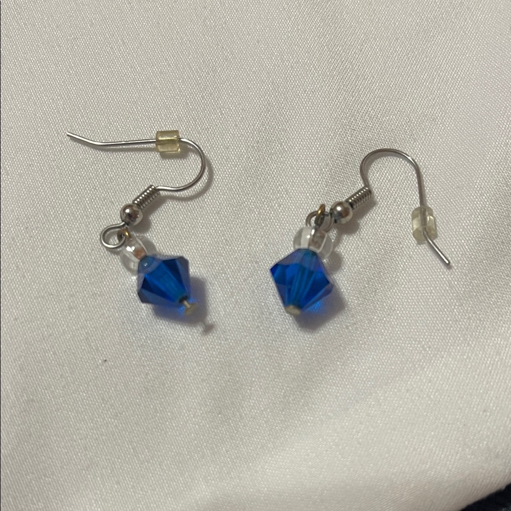 Blue & Silver Dangle Earrings 4 Pairs Floral Heart Drop Earrings Costume Jewelry - Picture 4 of 12